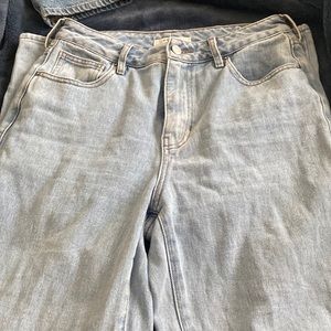 PacSun mom style jeans